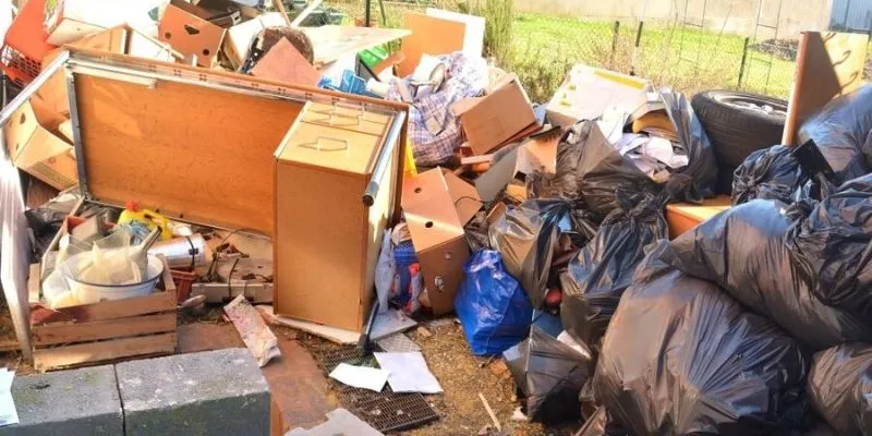 A Beginner’s Guide to Hiring Estate Cleanout Services
